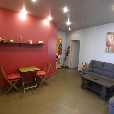 PENTHOUSE Larry Apartment Bucureşti Exterior foto