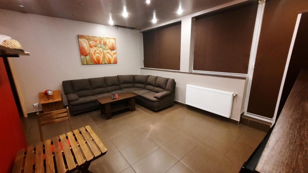 PENTHOUSE Larry Apartment Bucureşti Exterior foto